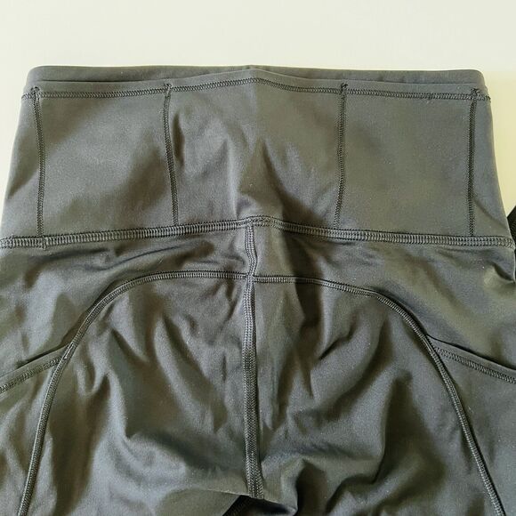 LULULEMON ATHLETICA Solid Black F & F Crop 19" *Cool Leggings - US 4 - Picture 5 of 8